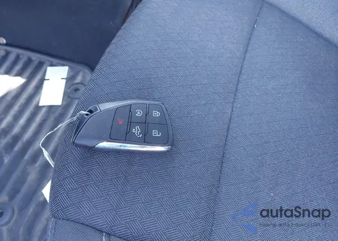 2024 Chevrolet Silverado 1500 4Wd Short Bed Lt With 2Fl z USA, uszkodzony, nr VIN 1GCPDKEK9RZ239144